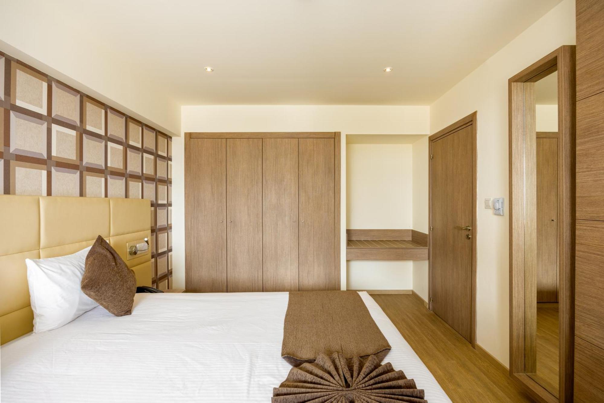 Melpo Antia Hotel & Suites Ayia Napa Exterior photo