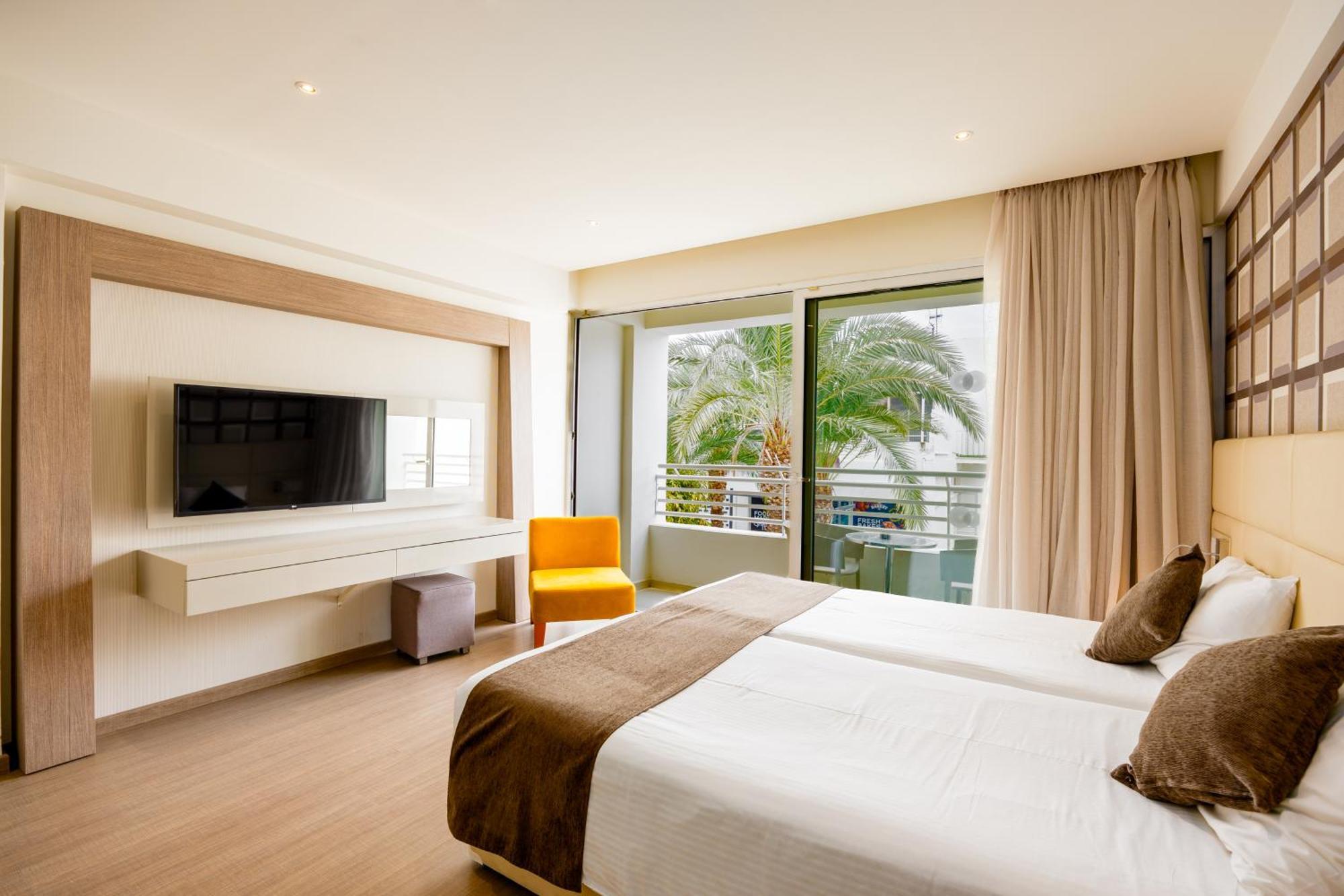 Melpo Antia Hotel & Suites Ayia Napa Exterior photo
