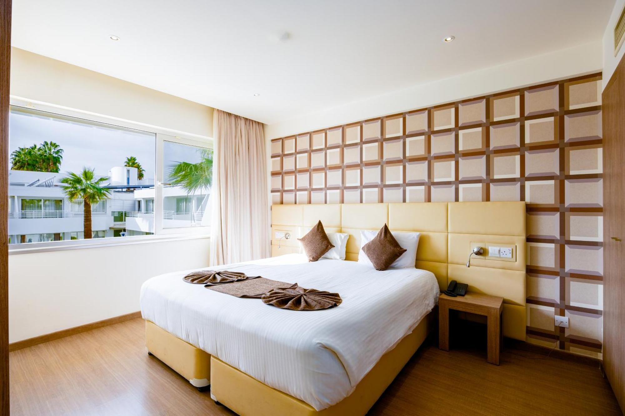 Melpo Antia Hotel & Suites Ayia Napa Exterior photo